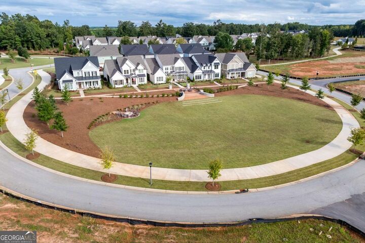 Property Photo: 24 Lakewood Park Court GA 30666