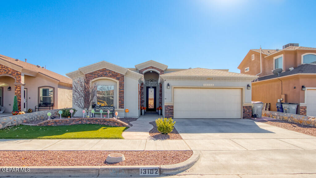 Property Photo: 13102 Cozy Cove Avenue TX 79938