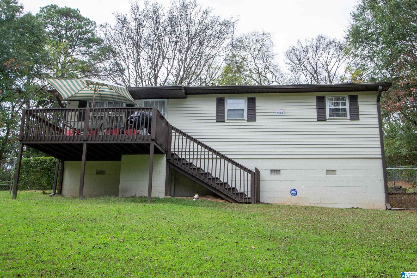 Property Photo:  614 Avenue J  AL 35020 