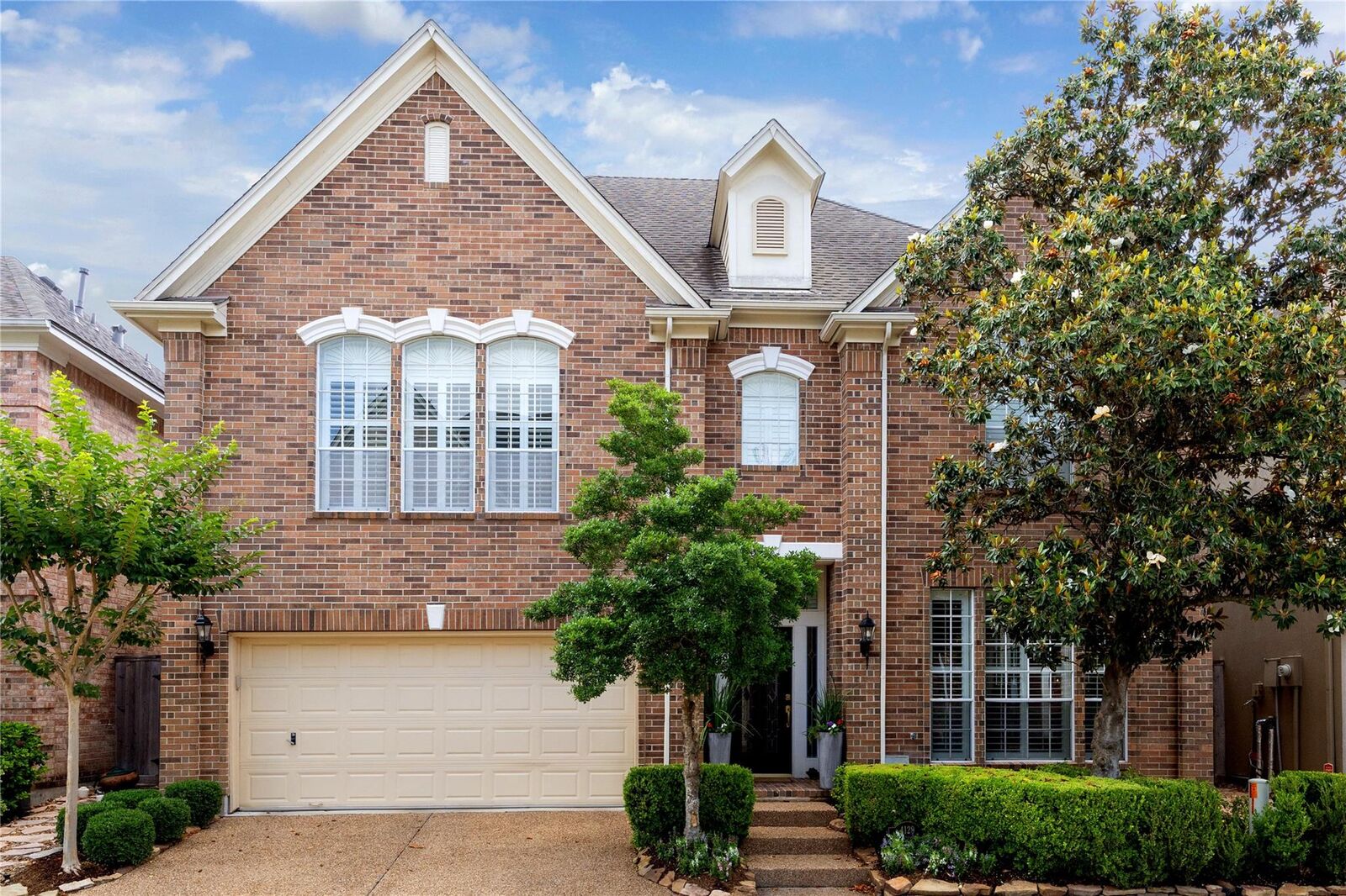 Property Photo:  4129 W Northampton Place  TX 77098 