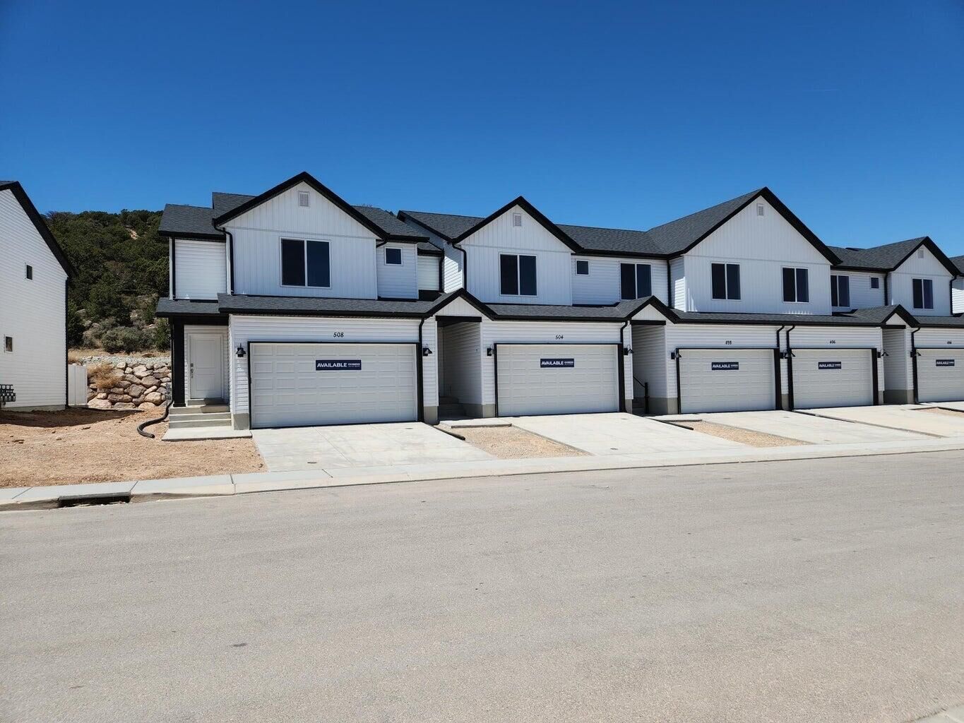 Property Photo:  2957 W Lagrand St 1193  UT 84720 
