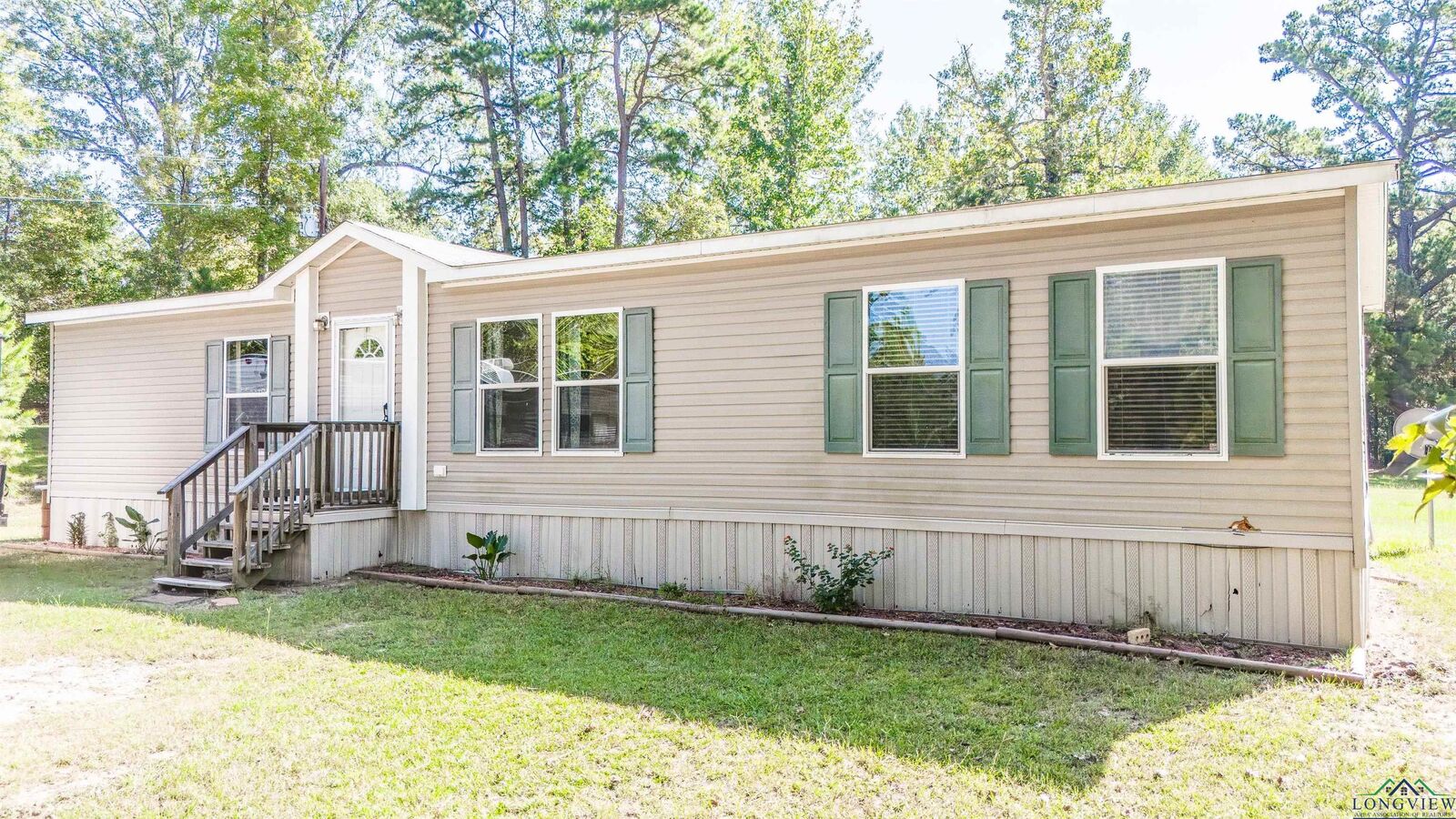 Property Photo: 1660 Franklin Rd TX 75650