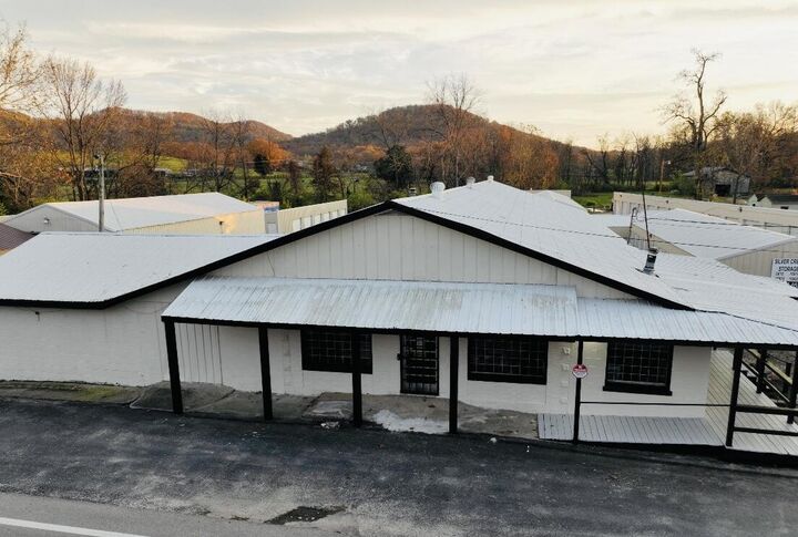 Property Photo:  1762 Big Hill Road  KY 40403 