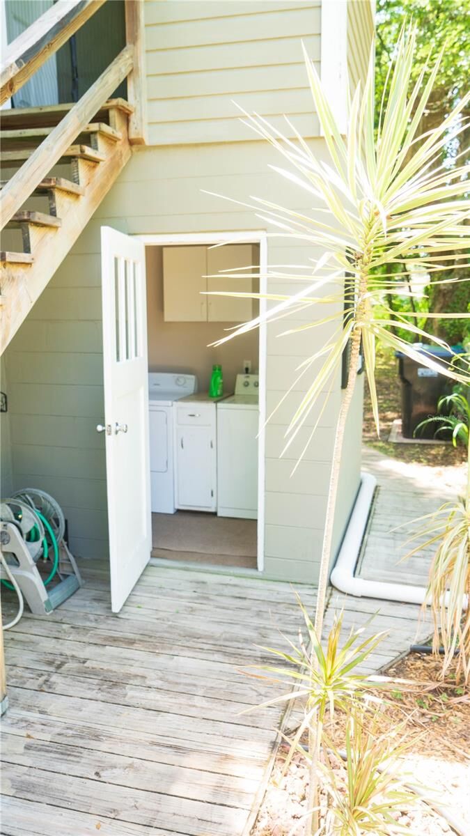 Property Photo:  2116 1/2 Henderson Drive  FL 32806 
