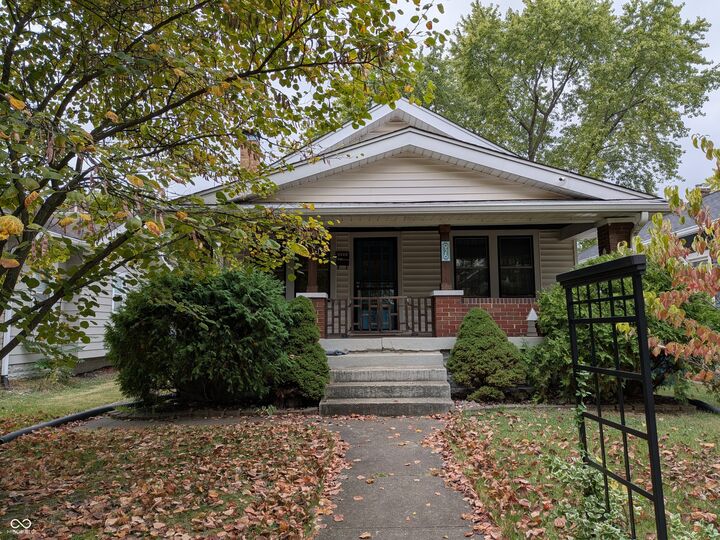 Property Photo: 926 N Bancroft Street IN 46201
