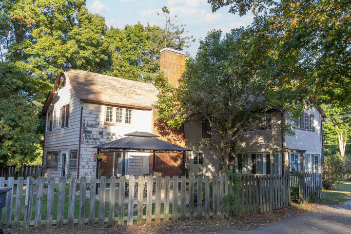 Property Photo: 3180 S Lakeshore Drive MI 49085