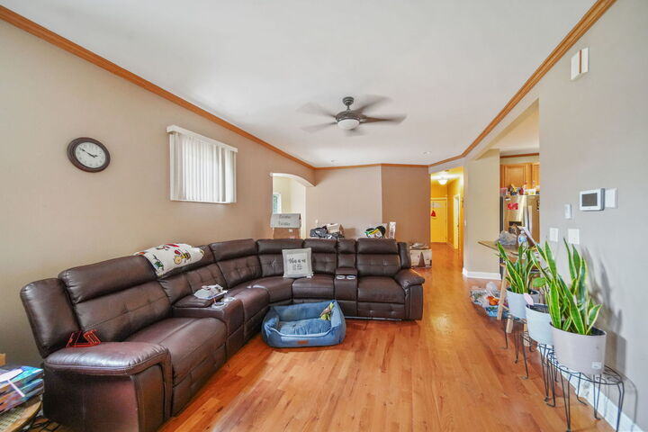Property Photo:  11326 S Parnell Avenue  IL 60628 