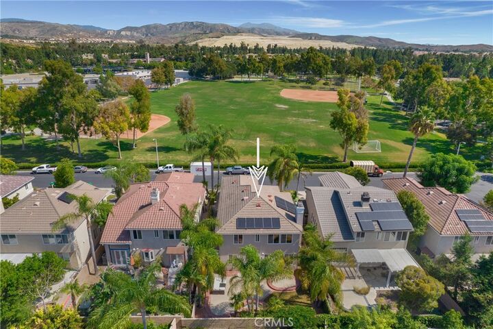 Property Photo:  19 Candlewood  CA 92620 