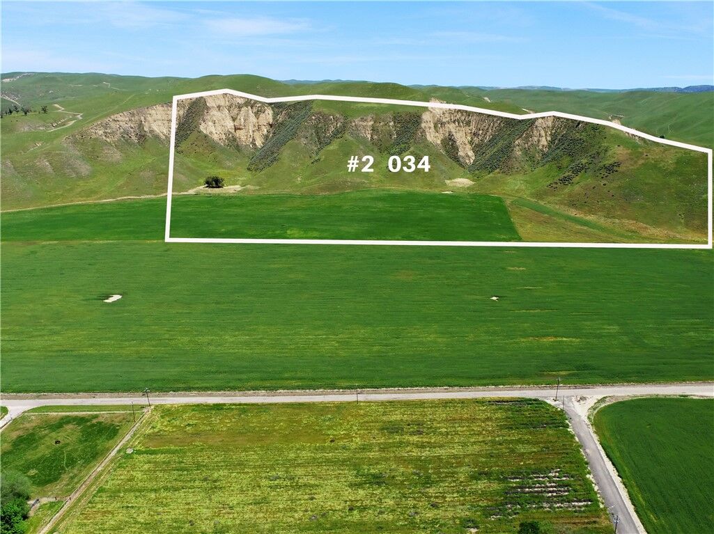 Property Photo: 34 San Juan Road CA 93461