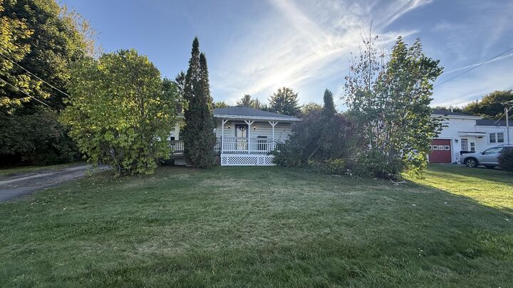 Property Photo:  850 Ohio Street  ME 04401