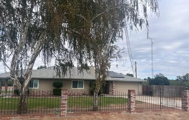 Property Photo:  11776 Victory Avenue  CA 95361 