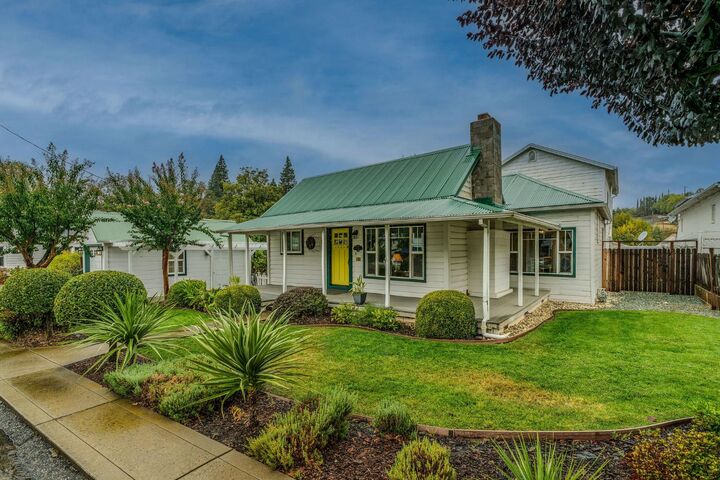 Property Photo: 135 Amelia Street CA 95685