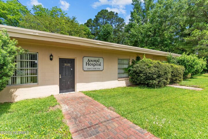 Property Photo:  3522 James B White Highway S  NC 28472 