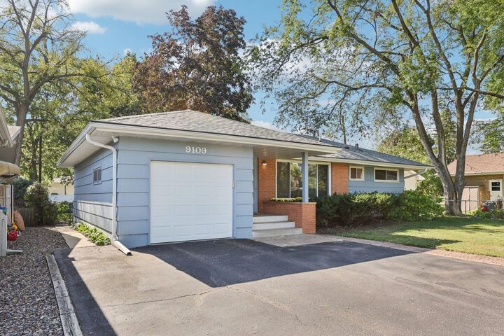 Property Photo:  9109 W 22nd Street  MN 55426 
