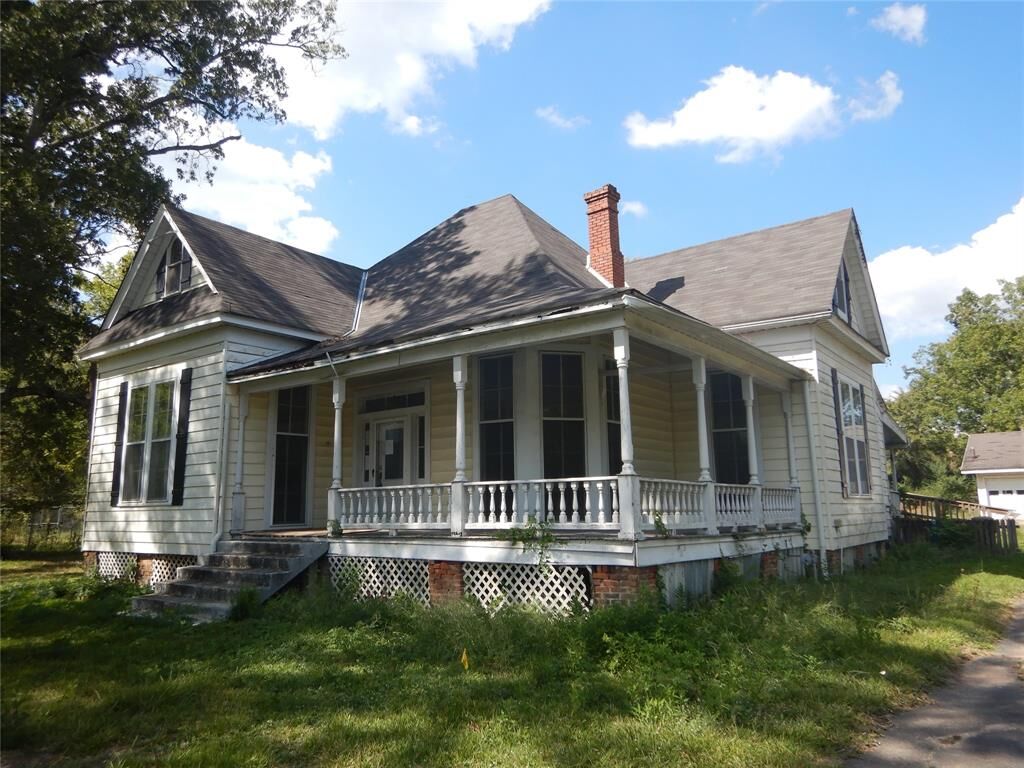 Property Photo:  533 Holly Street  LA 71032 