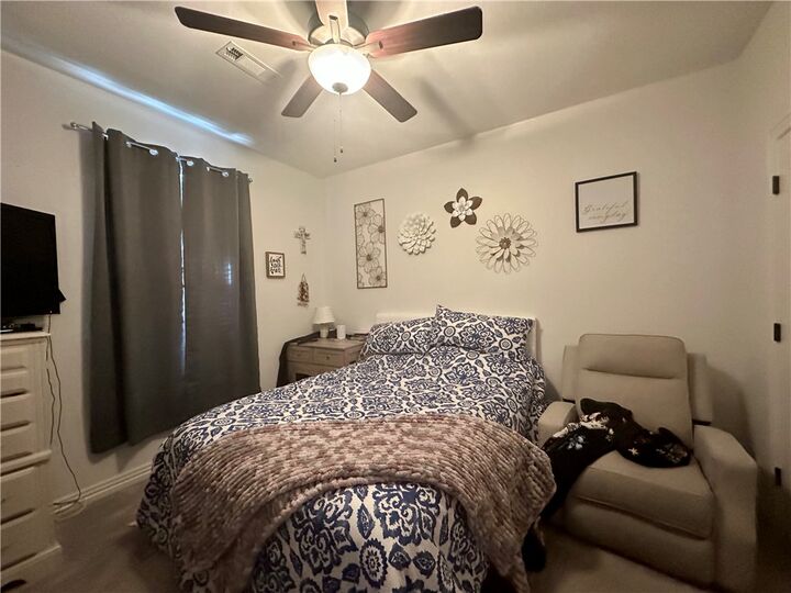 Property Photo: 1413 Park Street AR 72745