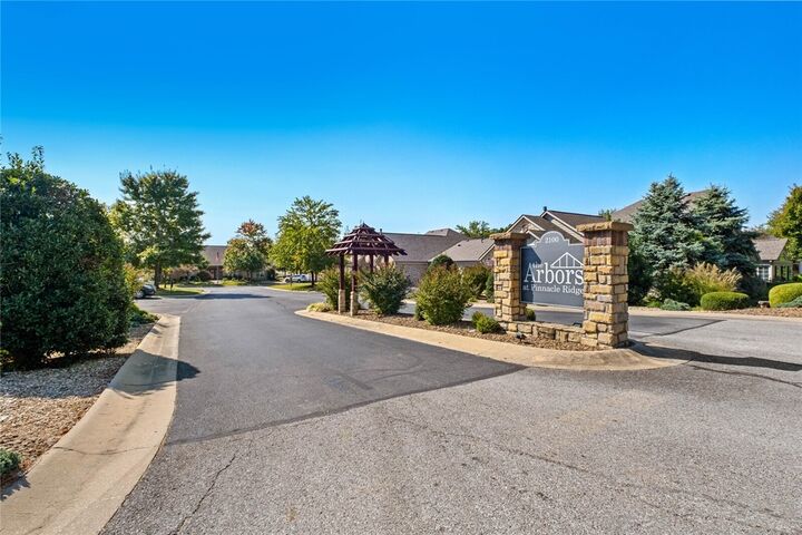 Property Photo: 2100 W New Hope Road 1504 AR 72758