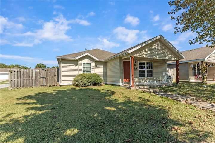 4426 W Sweetgum Lane  Fayetteville AR 72704 photo