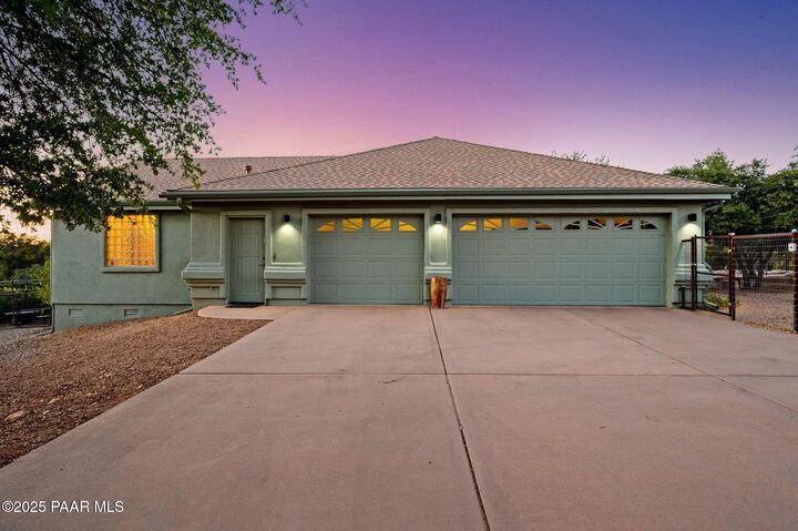 Property Photo: 8640 N Granite Oaks Drive AZ 86305