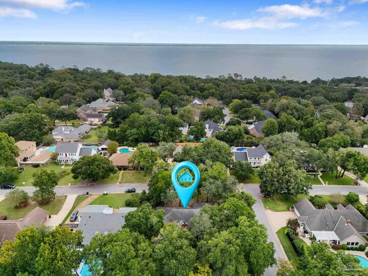 Property Photo:  6301 Dunlieth Pl  FL 32504 