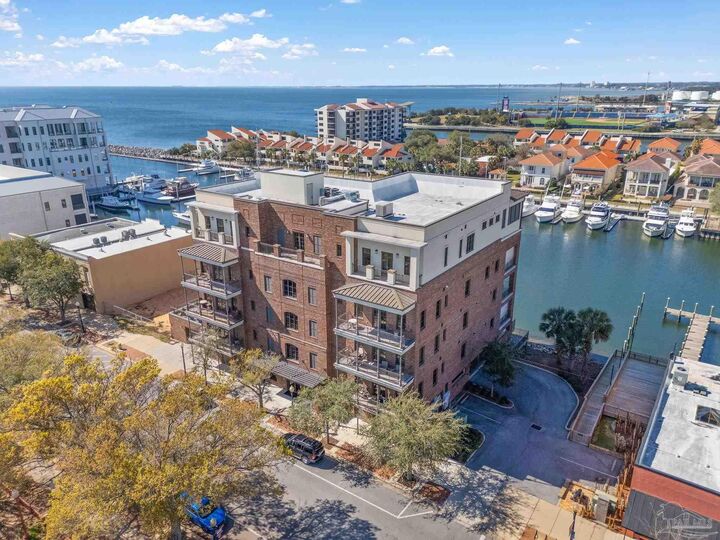701 S Palafox St 3B  Pensacola FL 32502 photo