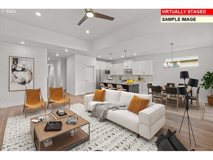 Property Photo:  1199 SE 22nd Ave  OR 97013 