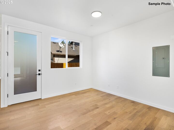 Property Photo: 3272 SE 115th Ave OR 97266