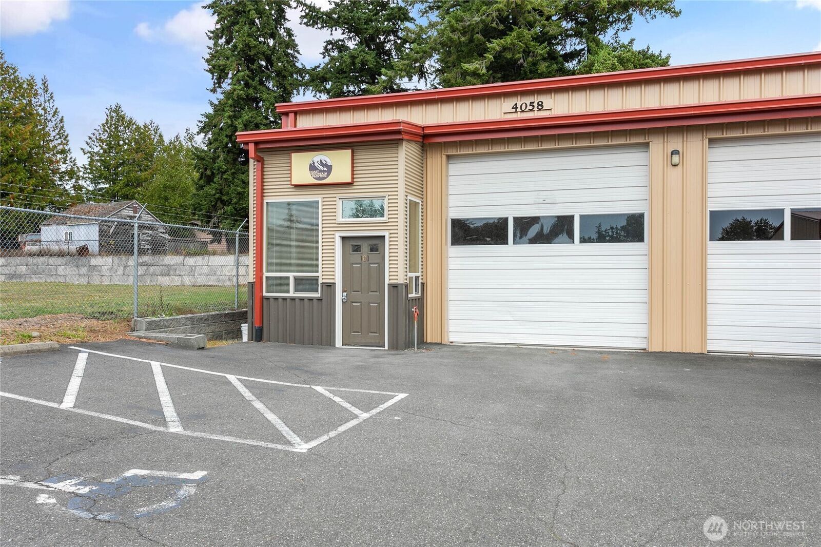 Property Photo:  4058  Hammer Drive B101  WA 98226 