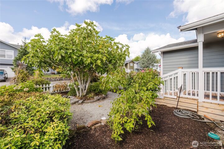 Property Photo:  1210  Daniels Avenue  WA 98312 