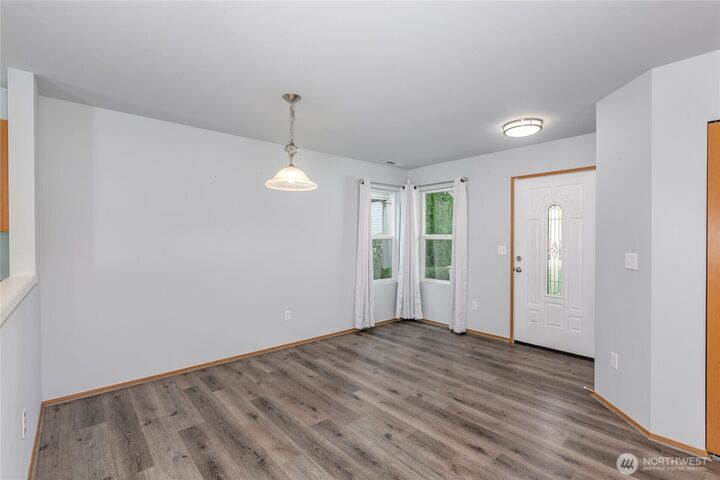 Property Photo: 7829 87th Avenue NE WA 98270