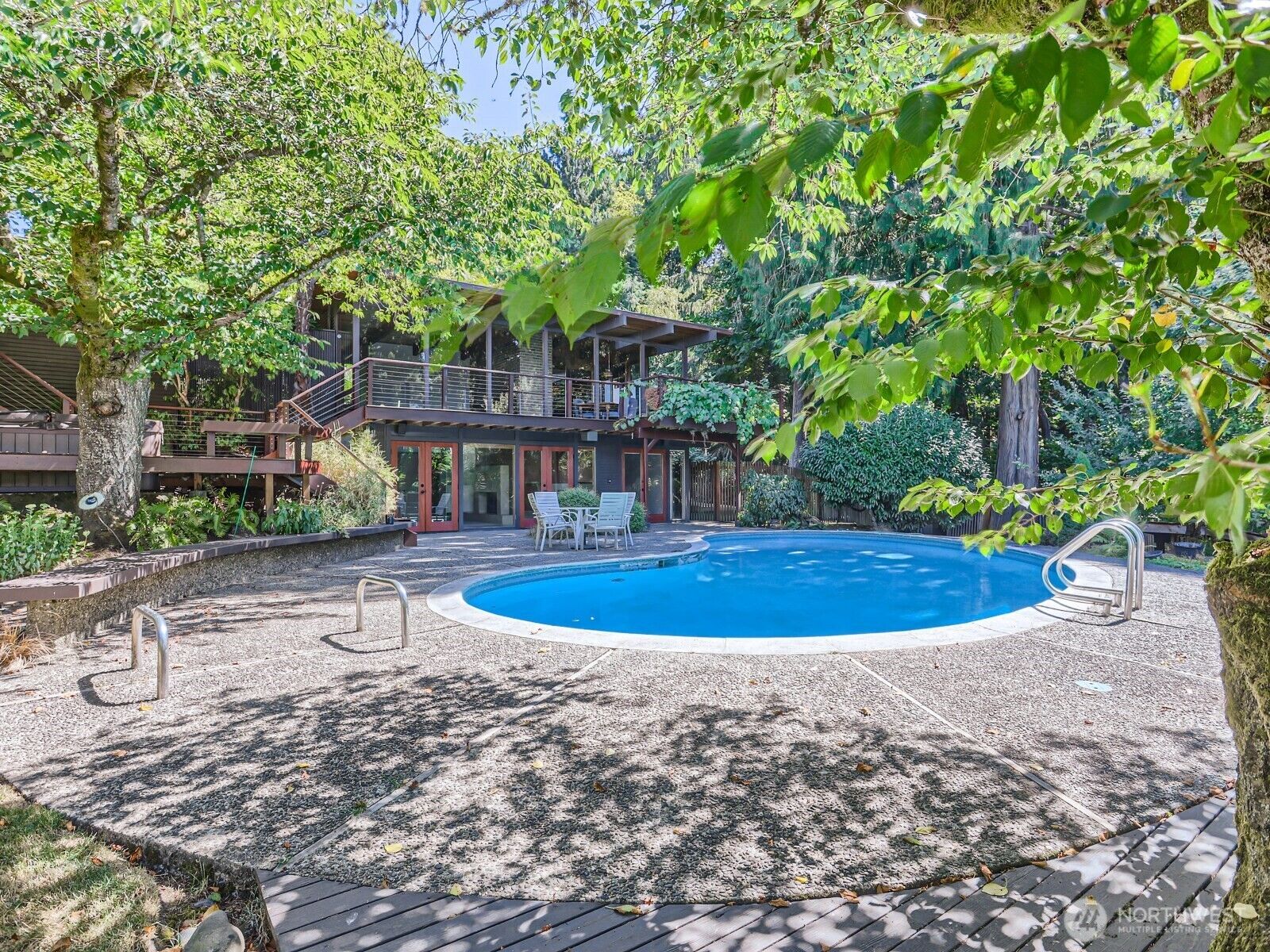 Property Photo:  12425  68th Avenue NE  WA 98034 