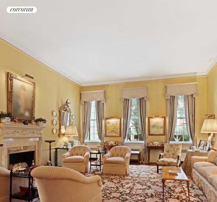 Property Photo:  8 E 81st Street  NY 10028 