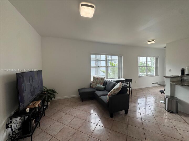 Property Photo: 1255 Pennsylvania Ave 307 FL 33139