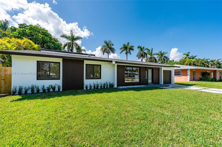 Property Photo: 9230 SW 183rd Ter FL 33157