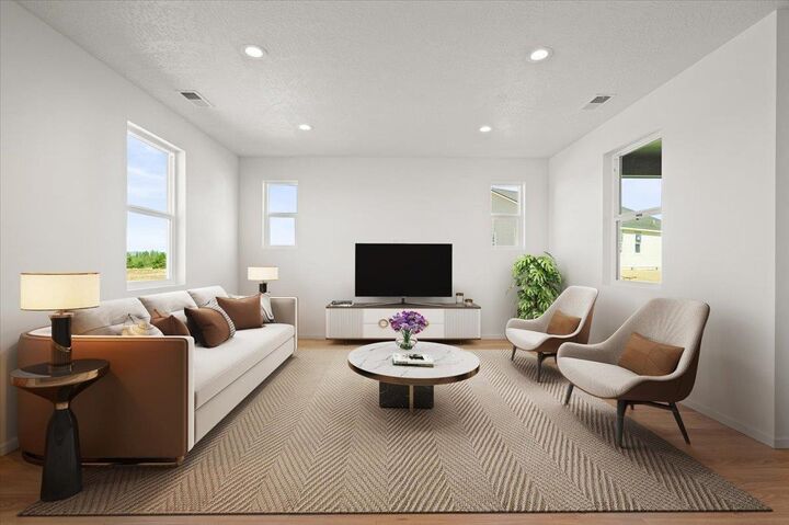 Property Photo:  407 N Arcadia Ave  WA 99006 