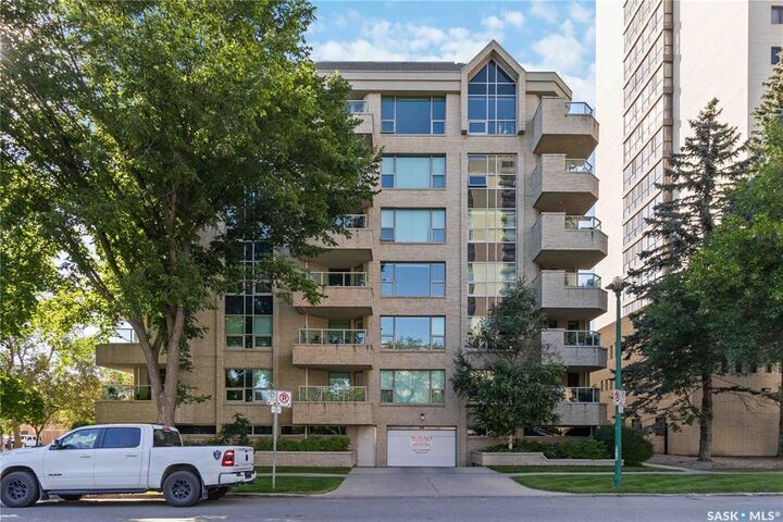 303 5th Avenue N 103  Saskatoon SK S7K 2P6 photo