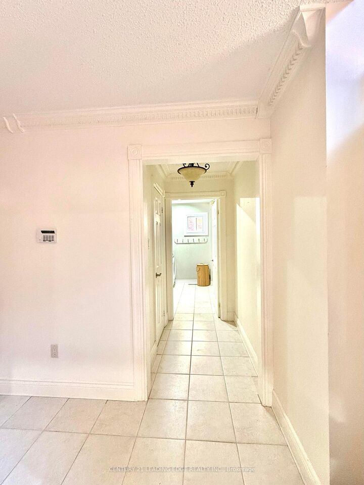 Property Photo: 492 Palmtree Crescent ON L1K 2H3