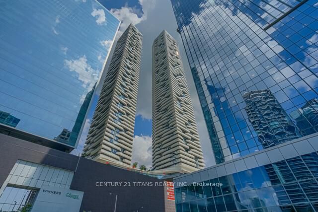 100 Harbour Street 6606  Toronto ON M5J 0B5 photo