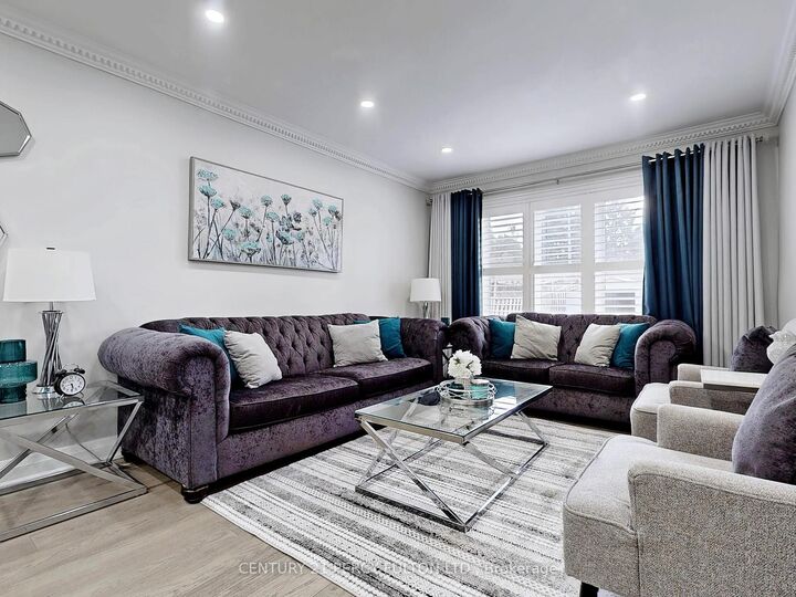Property Photo: 74 Doubtfire Crescent ON L3S 3V4