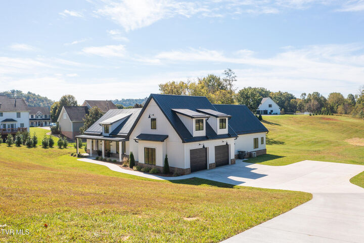 Property Photo: 3832 Lake Valley Road TN 37664
