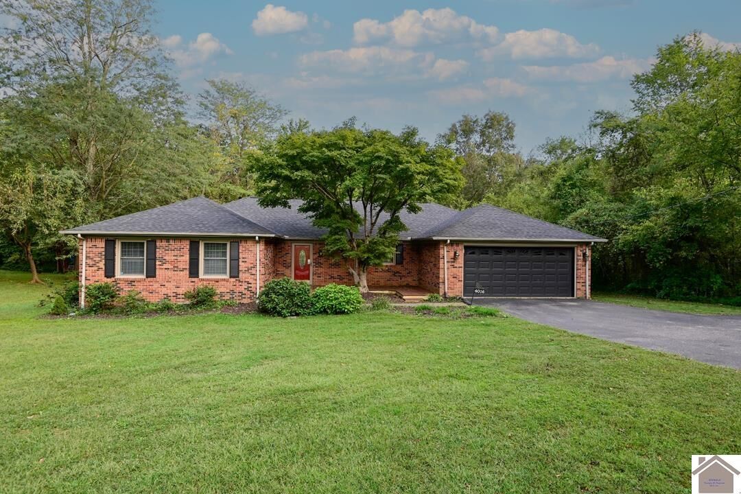 Property Photo: 4016 Alben Barkley Dr KY 42001