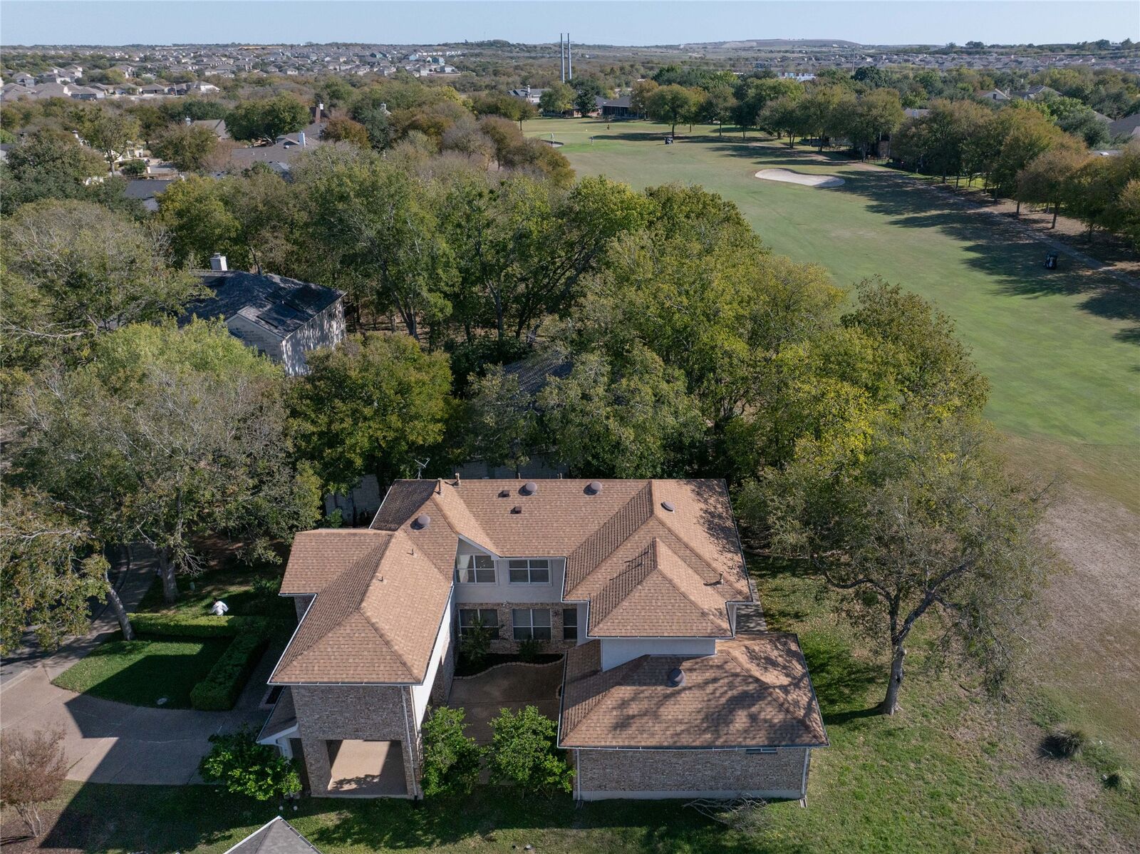 Property Photo: 10608 Portrush Court TX 78747