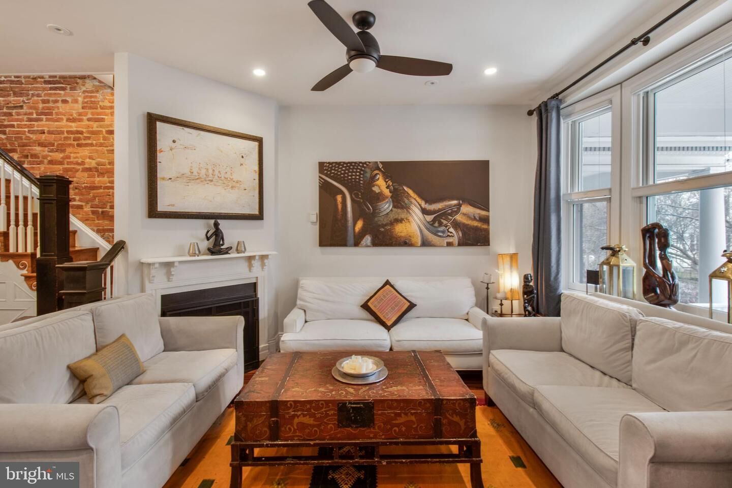 Property Photo: 1758 Kilbourne Place NW DC 20010