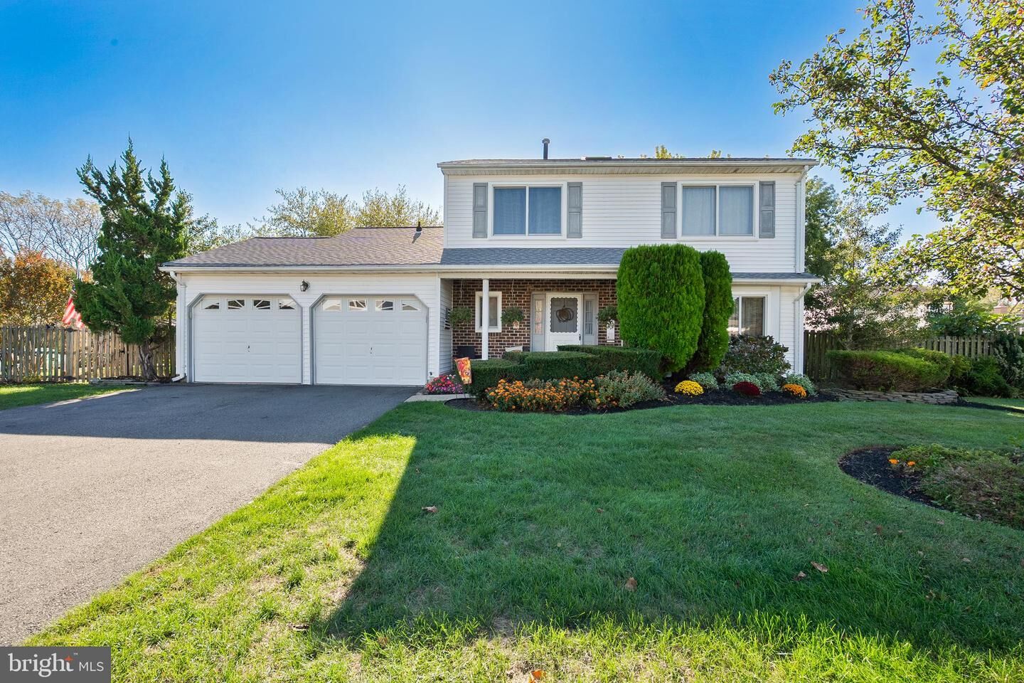 Property Photo:  29 Liberty Drive  NJ 08810 