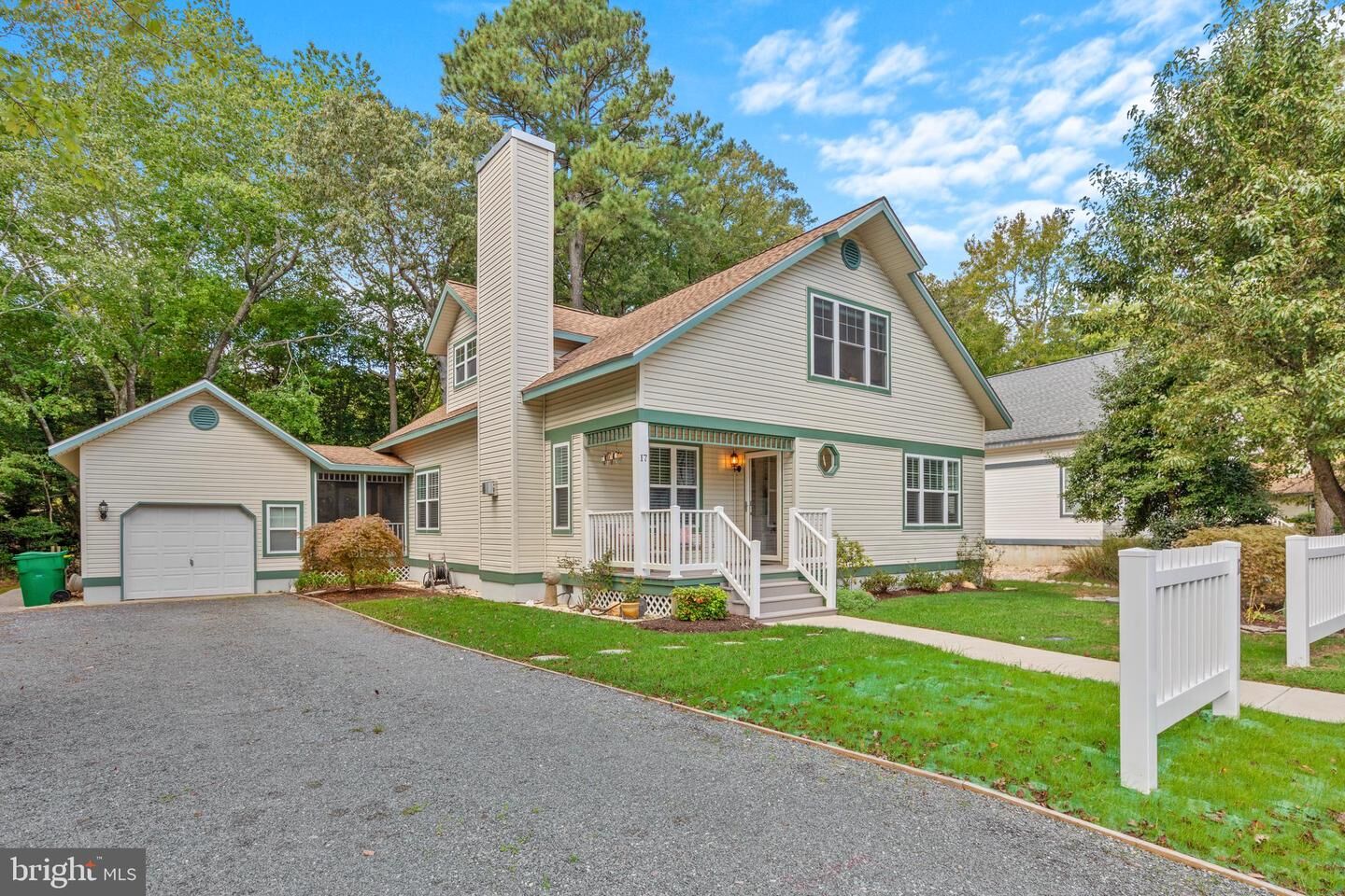 Property Photo: 17 Mary Elizabeth Drive DE 19970