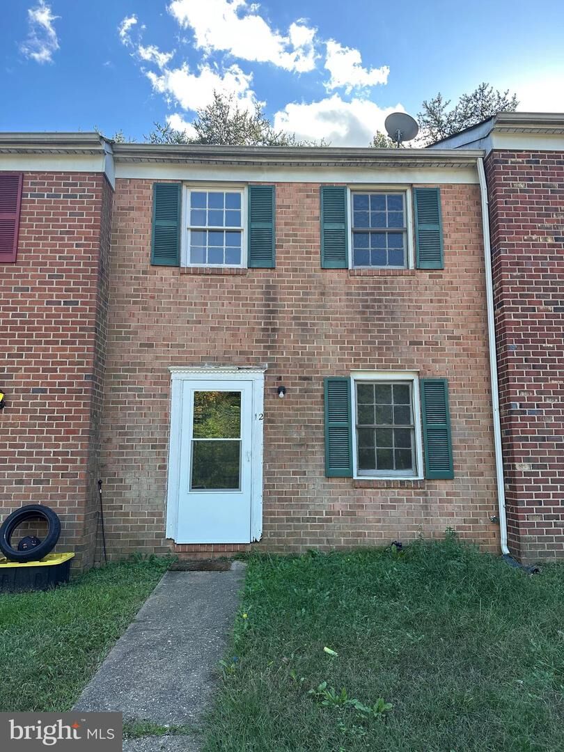 Property Photo: 12 Manchester Court VA 22408