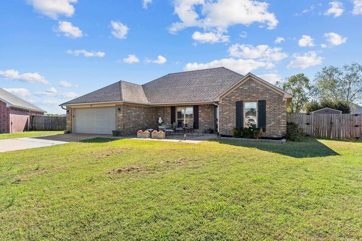 Property Photo:  89 Dove  AR 72173