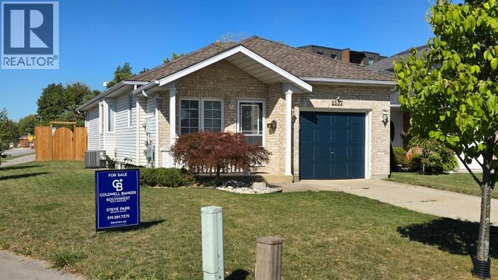 Property Photo: 1557 Afton Court ON N7S 5Y3