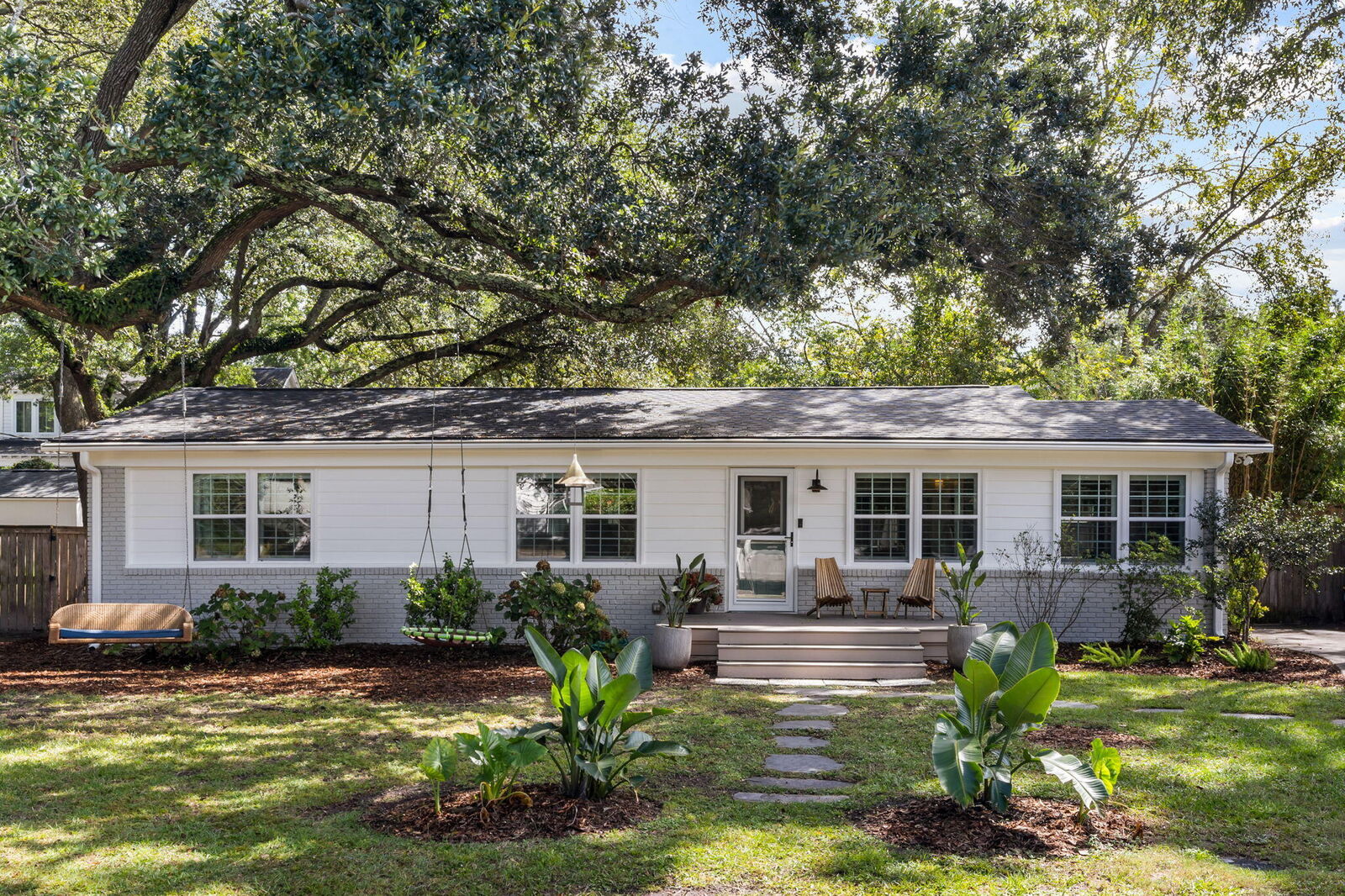 Property Photo: 20 Ellen Avenue SC 29464