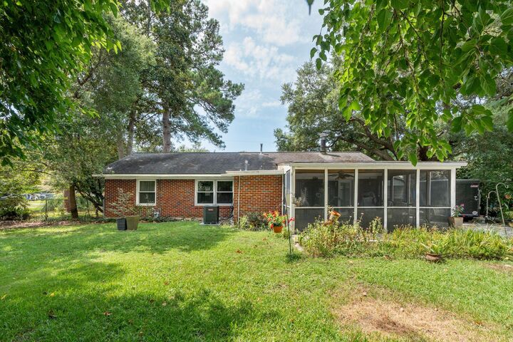 Property Photo: 1764 Lady Ashley Street SC 29412